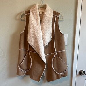 Caslon Faux Shearling Suede Vest Tan Cream Size L